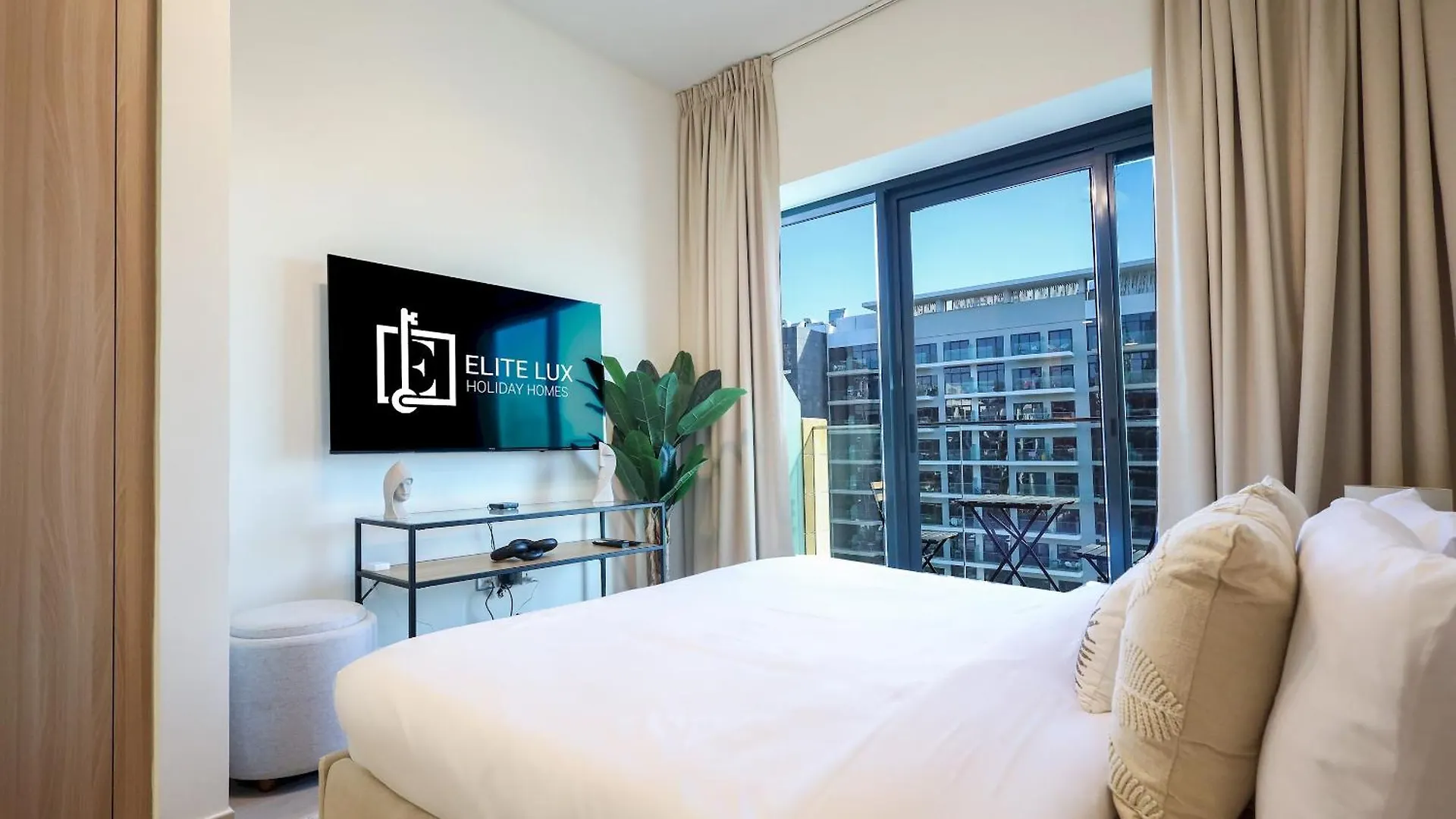 Elite Lux Holiday Homes - Modern Studio In Azizi Riviera Prime Location Dubai Apartment